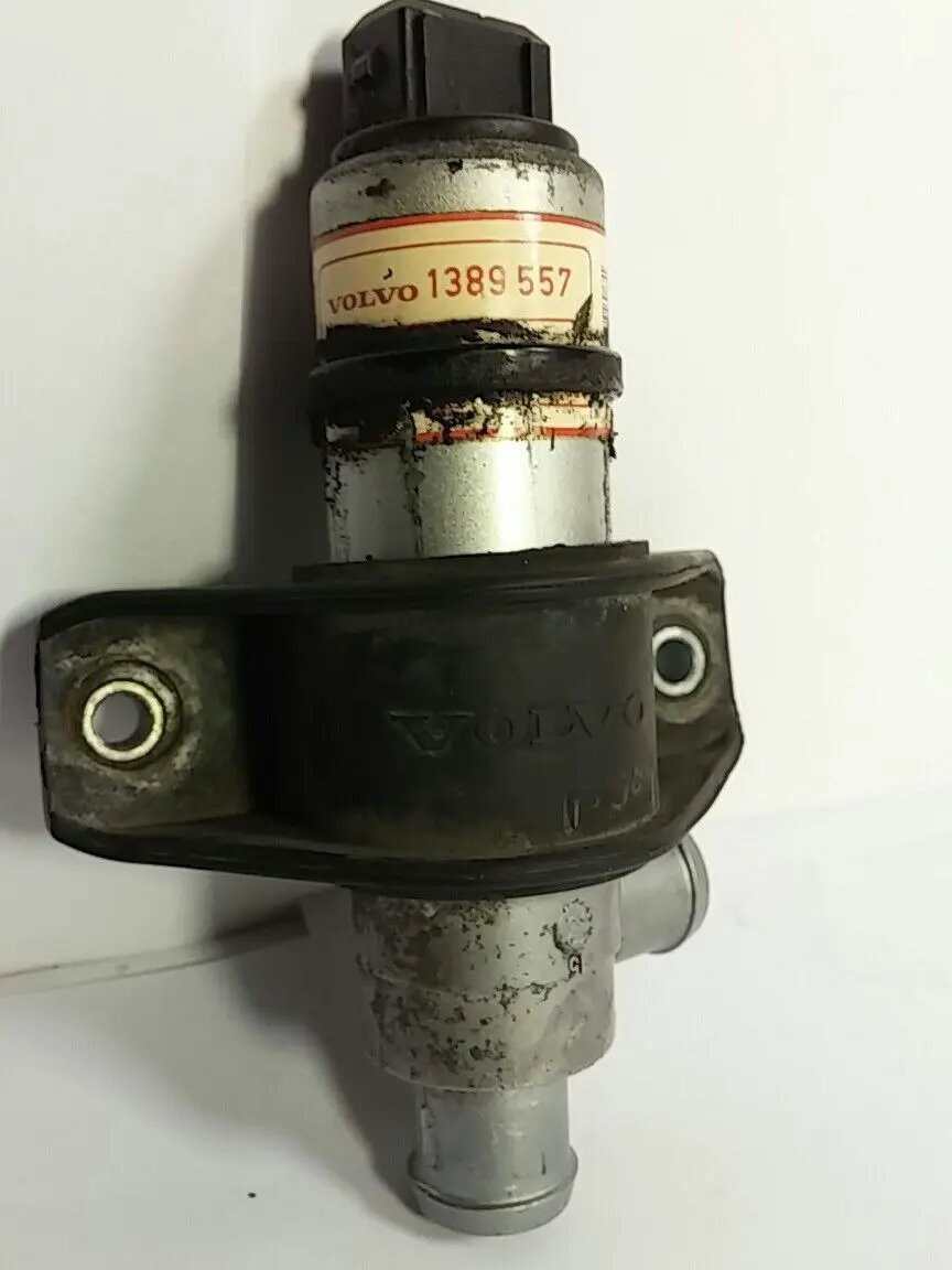 Volvo VDO Idle Air Control Valve For Regina System. Volvo 1389557 Fits 740-940 by VDO