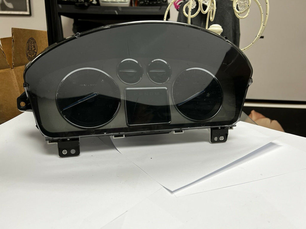 2007 ESCALADE CADILLAC SPEEDOMETER GAUGE CLUSTER 155K + Miles Gas Tachometer OEM