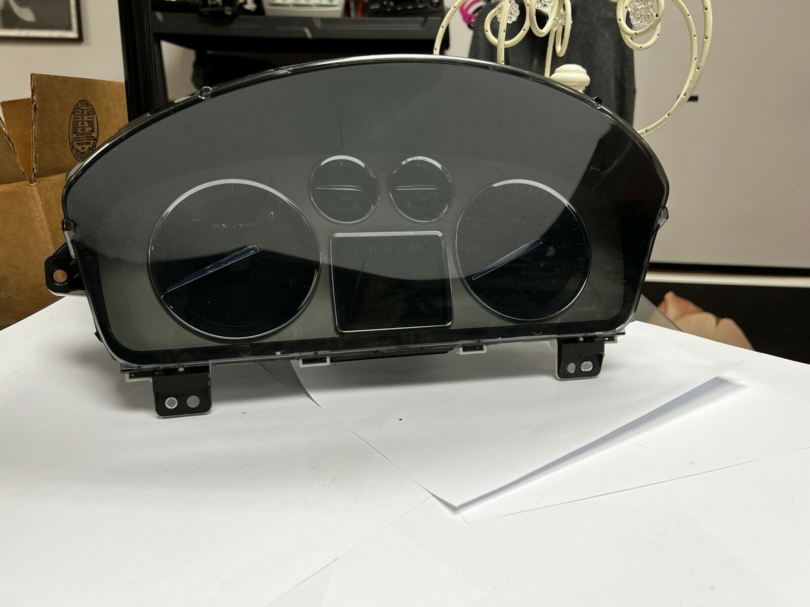 2007 ESCALADE CADILLAC SPEEDOMETER GAUGE CLUSTER 155K + Miles Gas Tachometer OEM